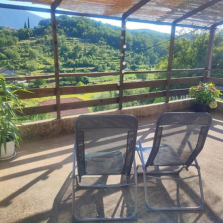 Apartment Mari Ostrvica Екстер'єр фото