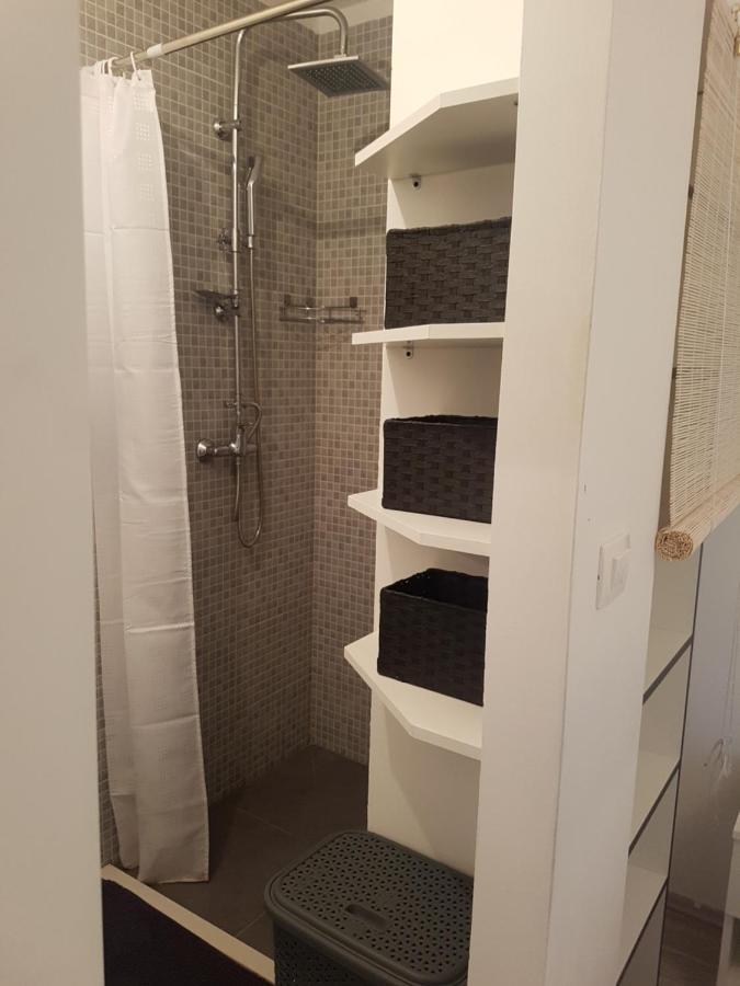 Apartment Mari Ostrvica Екстер'єр фото